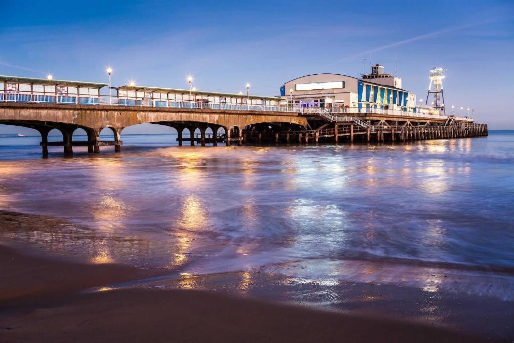 Reef7 - Modern Central Flat, 5 Mins From Beach, Centre And Bournemouth International Centre Extérieur photo